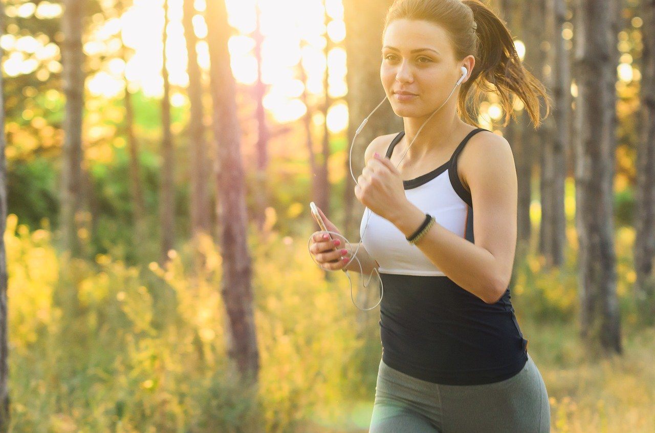Learn How to Achieve Exercise Goals with the Fitbit App